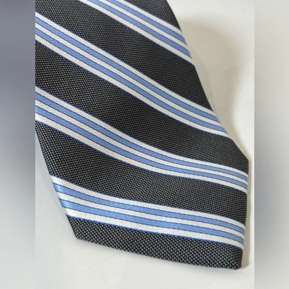 Brooks Brothers Stain Resistant Black and Light Blue Striped Tie Professional - Picture 3 of 9